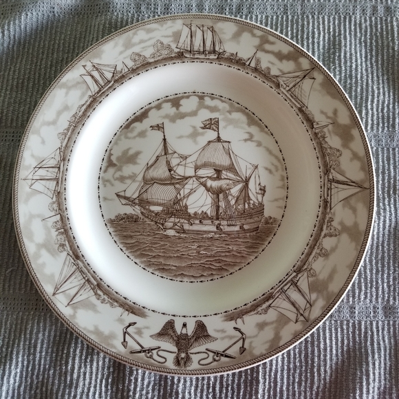 Plate - Picture 3 of 3